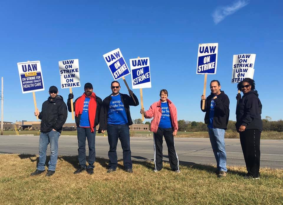 AAUP-WSU with UAW Strikers 1
